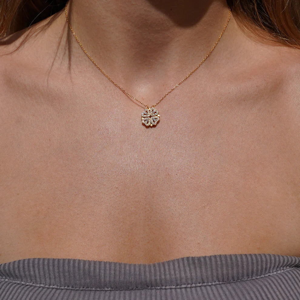 Regalo especial - Rosa eterna y collar.